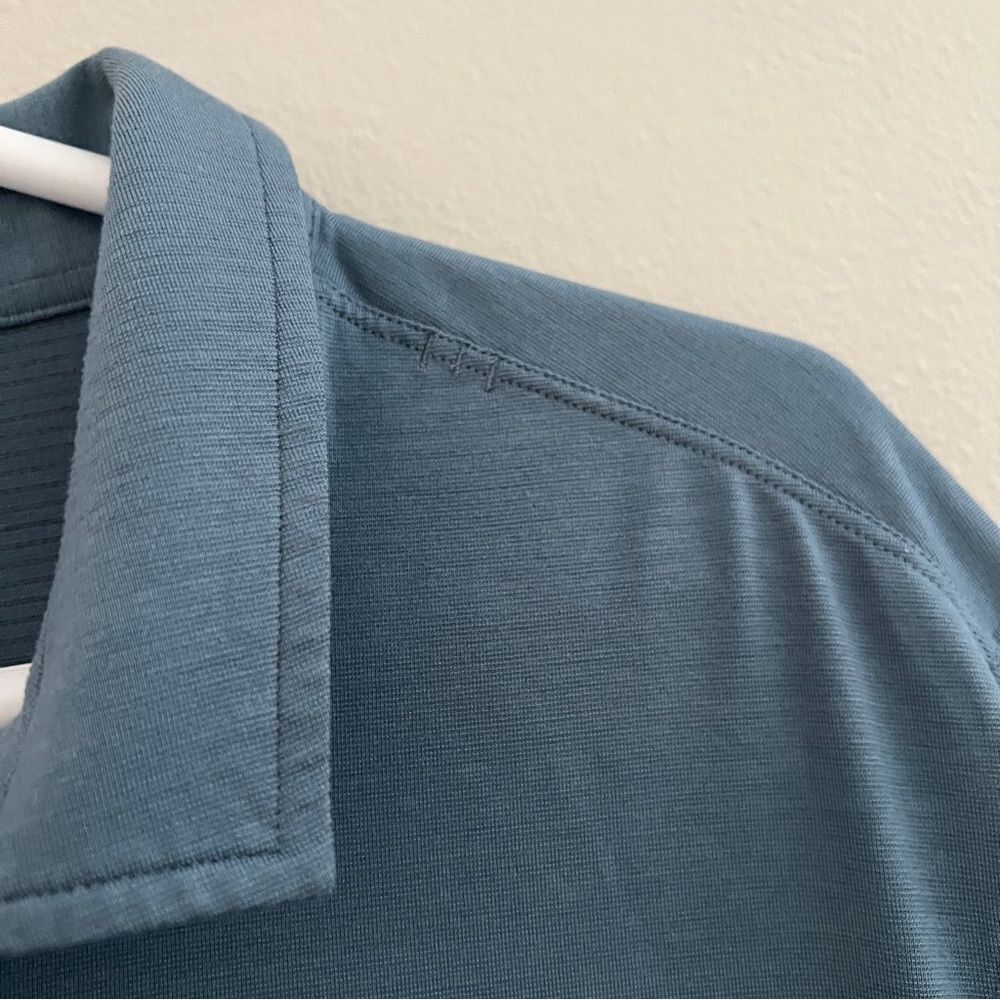 Lululemon men’s polo shirt sleeve size XL blue golf - Picture 4 of 4